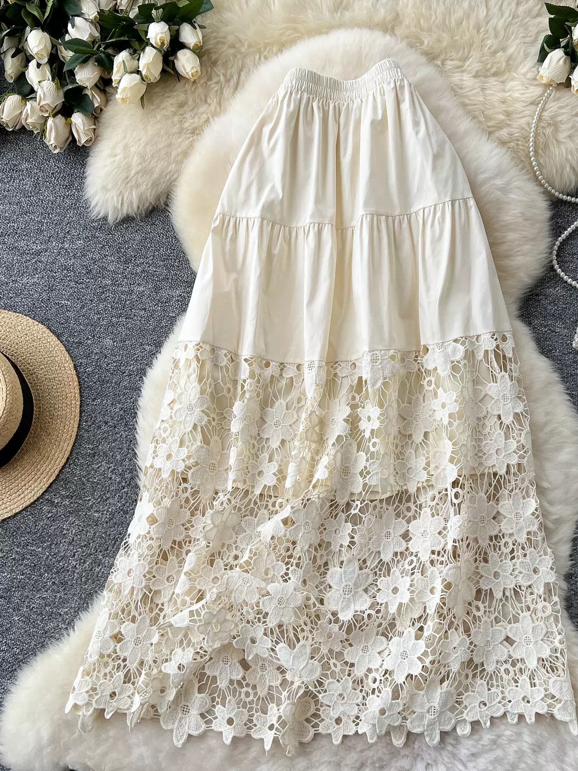 Bold and beautiful skirt CS184 image