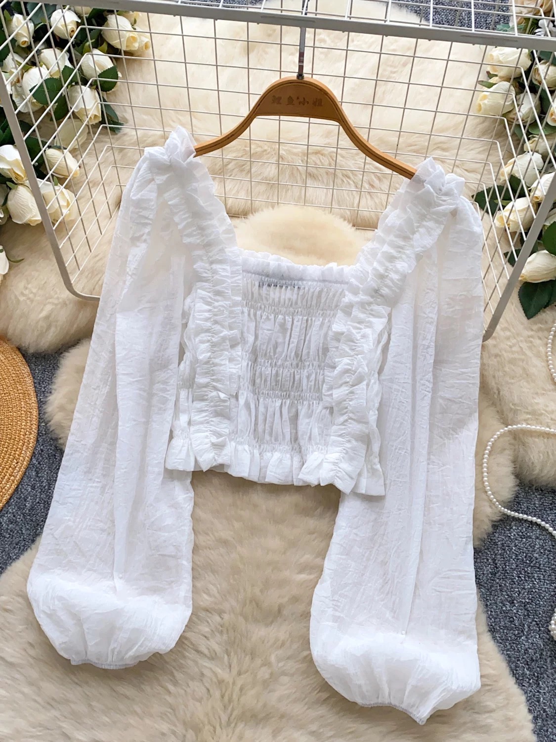 Get even top CTO758 image