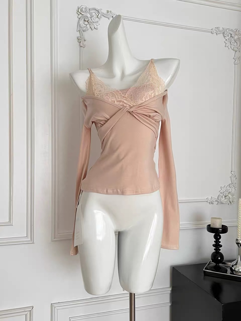 West side views top CTO749 image