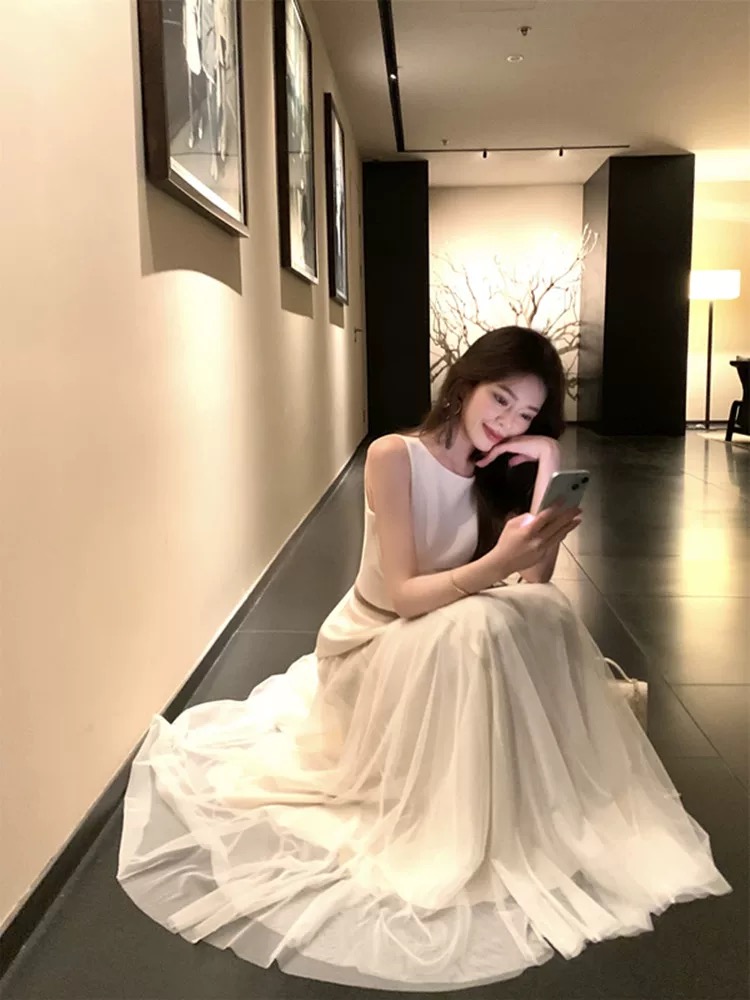 Playing hard to get set FTP253 image