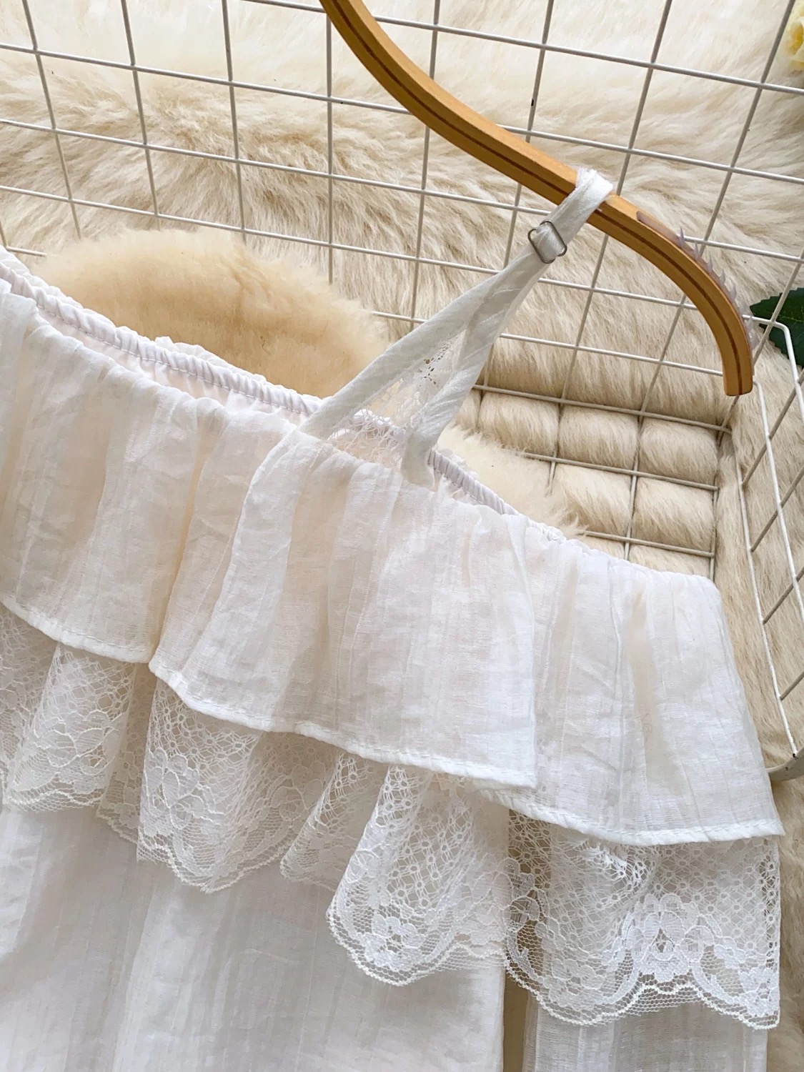 Glam babe top CTO681 image