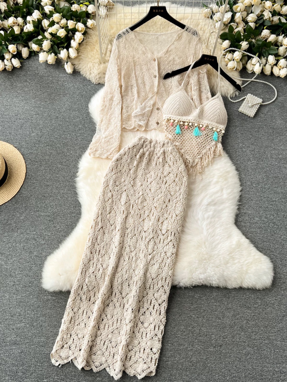 Cloud hopping crotchet set KTP243 image