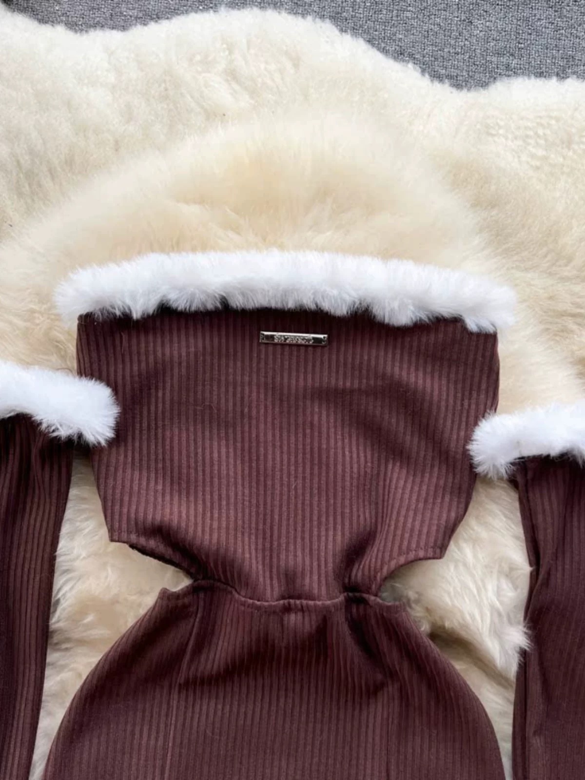 Move aside dress KBC307 image