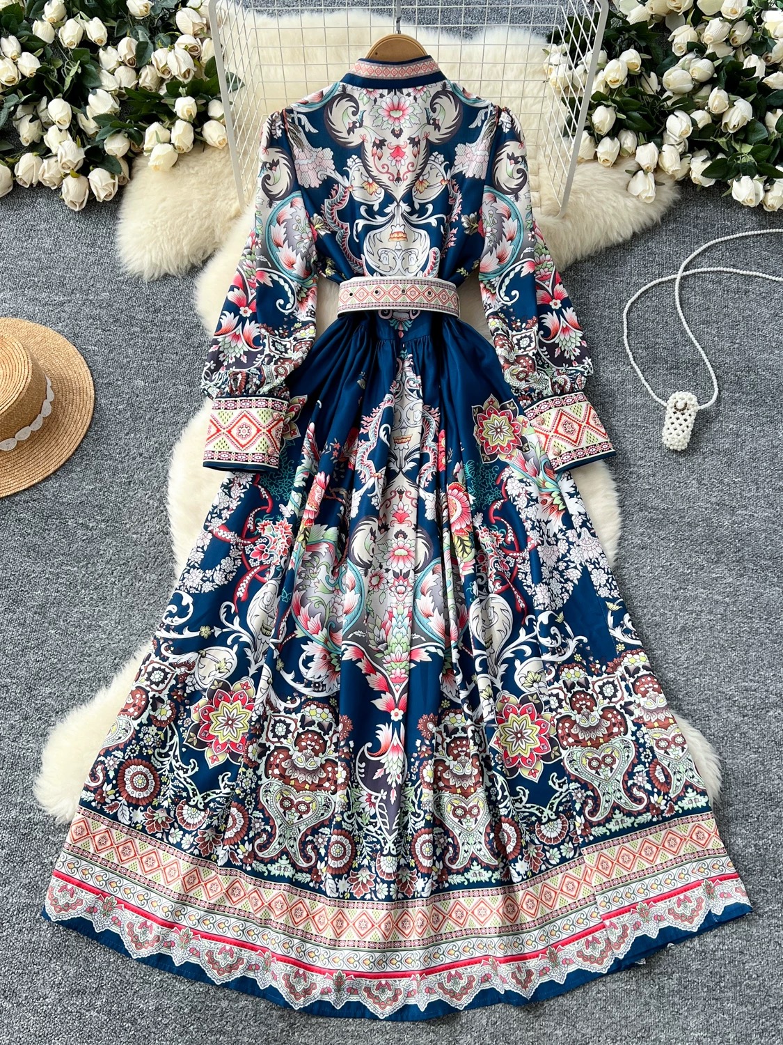 Girl carry on print dress ED187 image