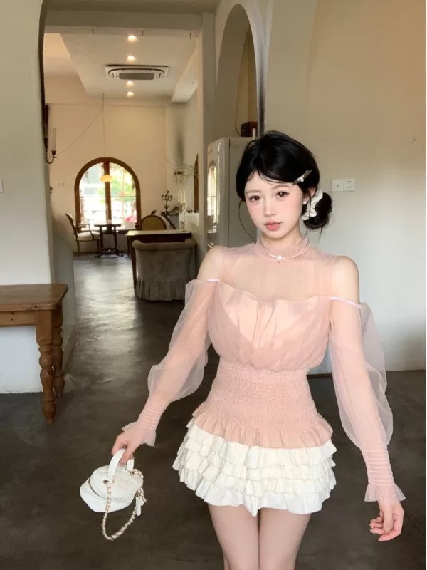 Pretty babe top CTO670