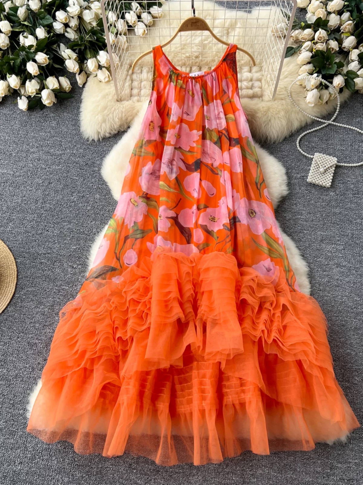 Tipping the glass dress EVD269 image