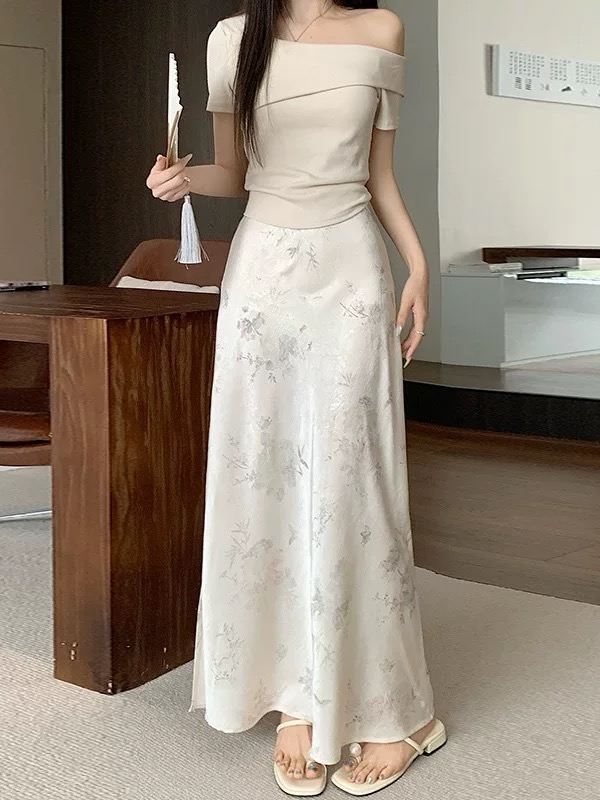 Night out with you skirt CS189 image