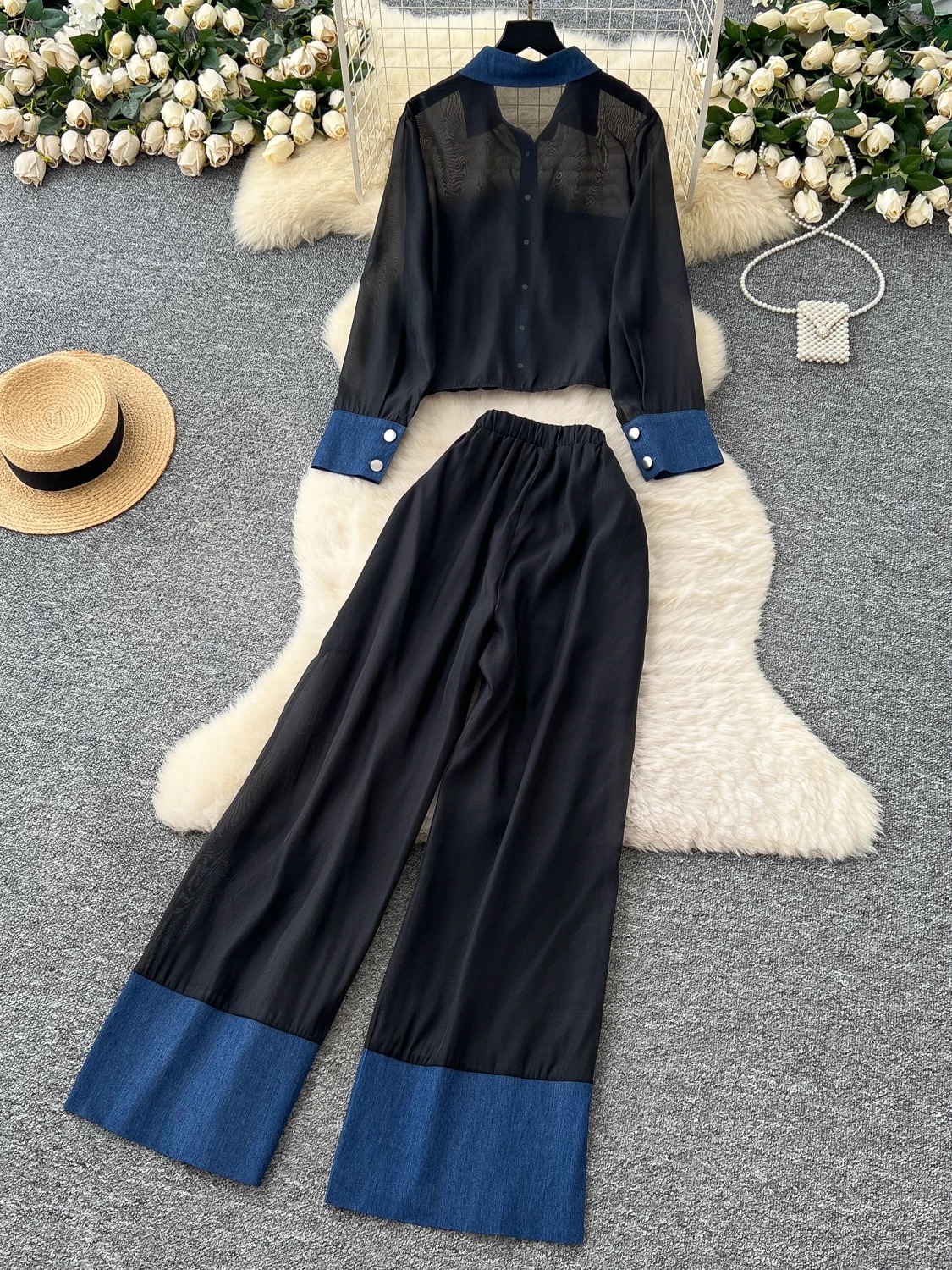 Santorini surprise set DTP216 image