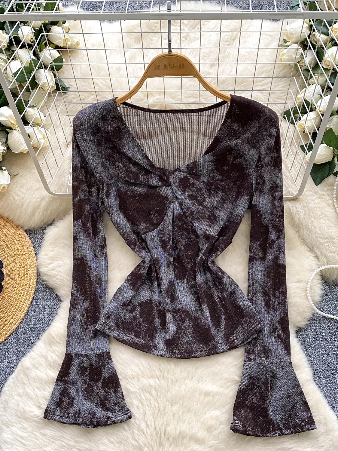 Irreplaceable me top CTO602