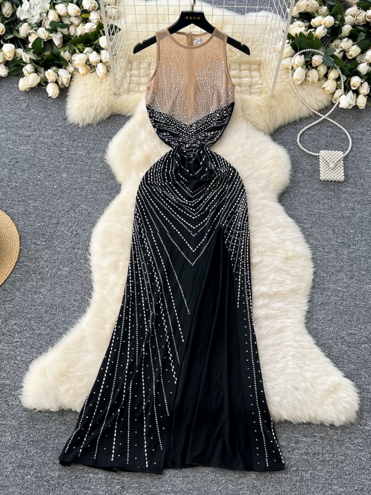 Oh so tempting dress EVD282 image