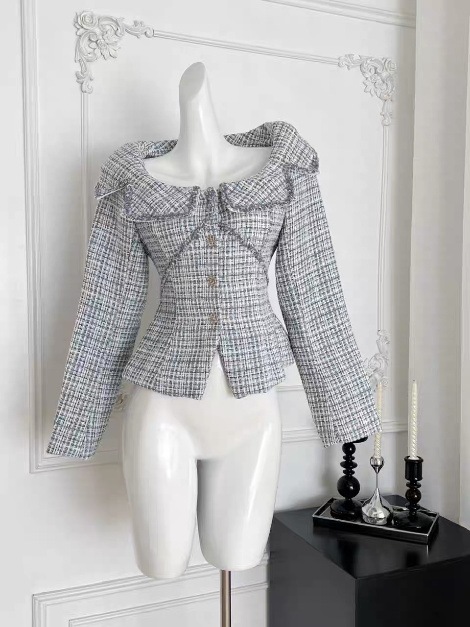 Keep it chic tweed top FTO310 image