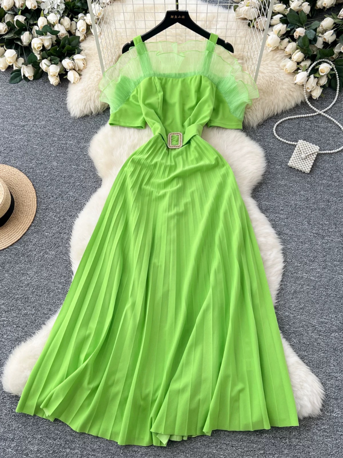 Formal but never basic dress FD1385 image