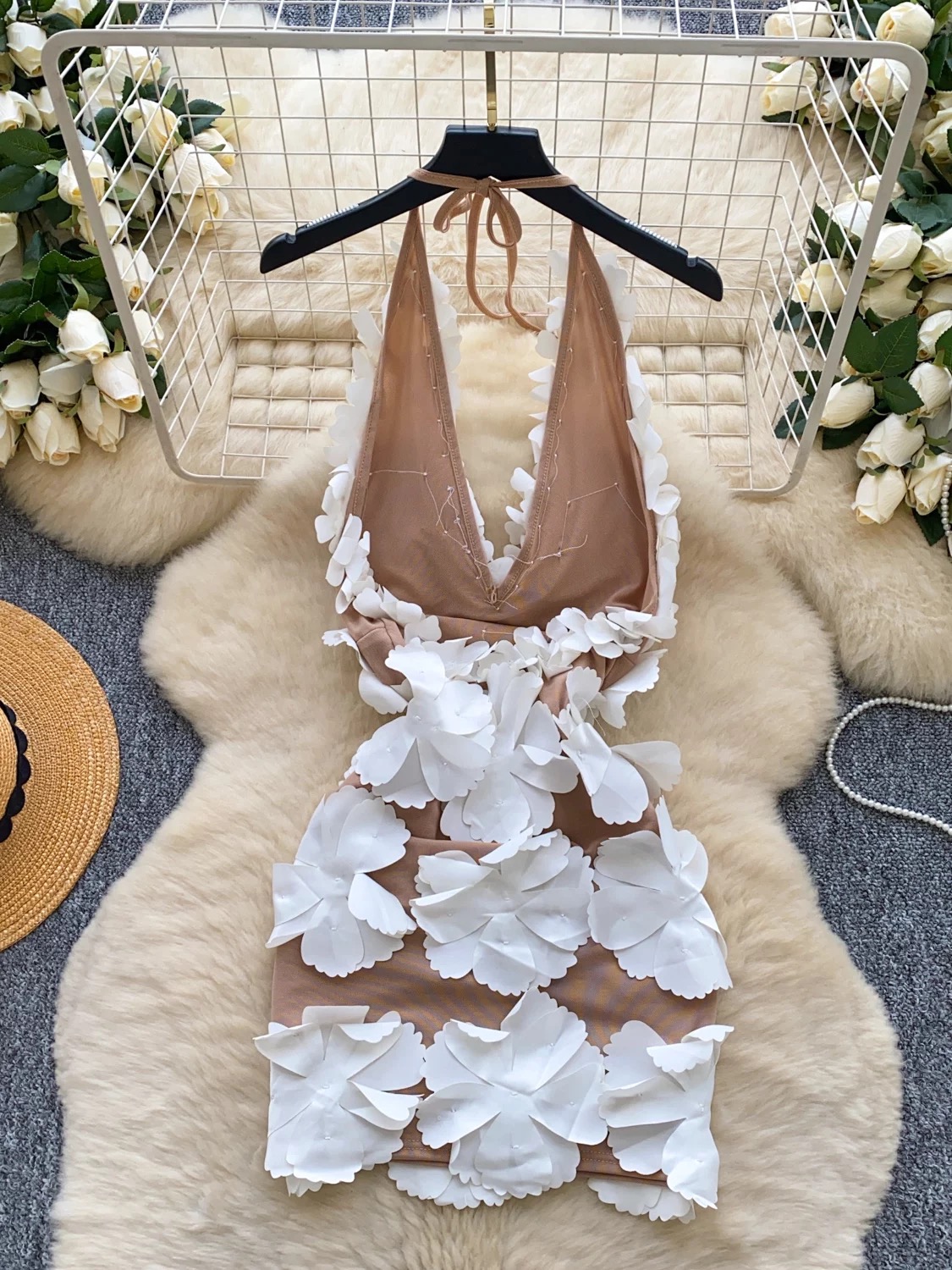 Serving looks dress CBC994 image