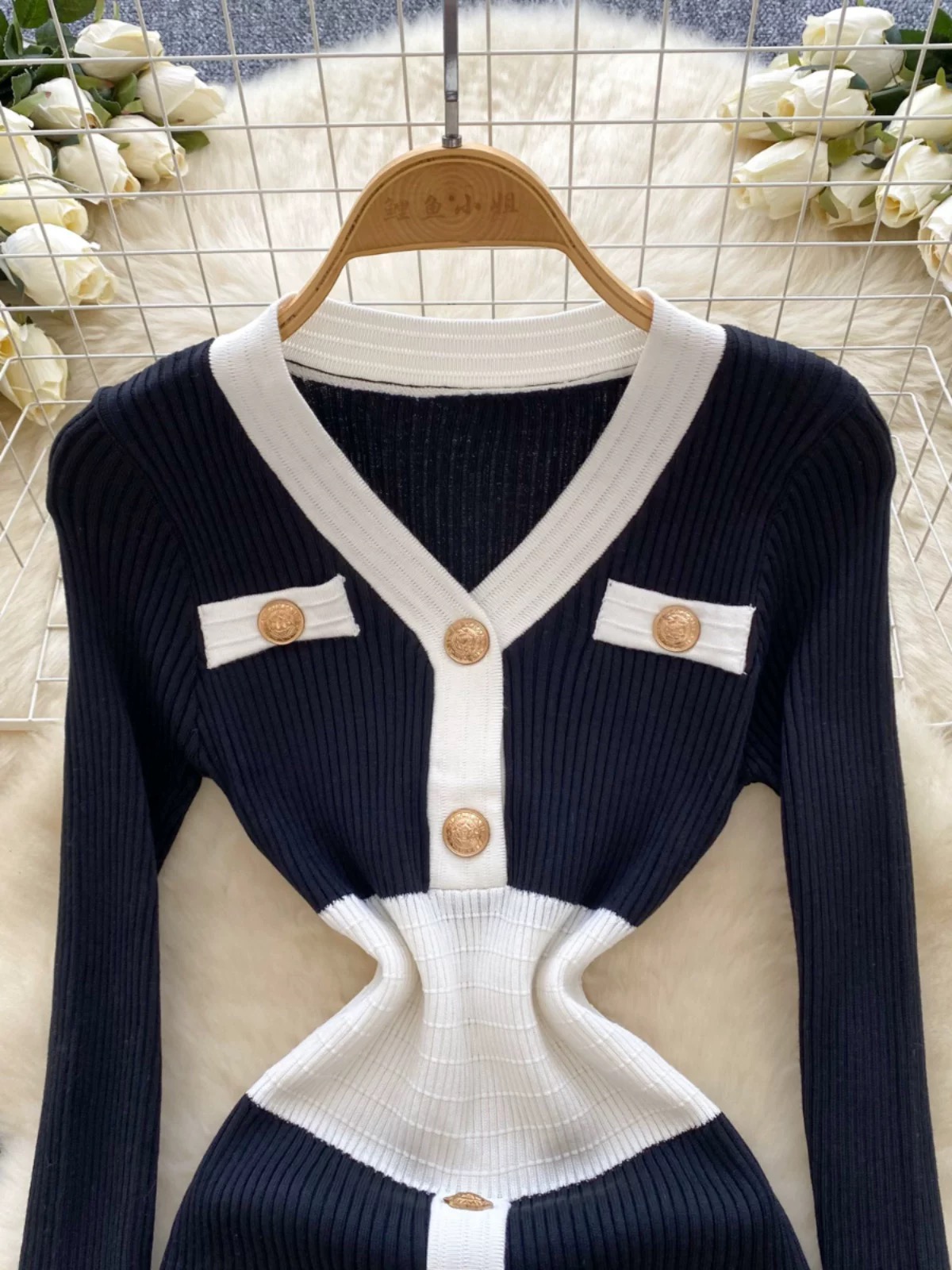 She’s a classic dress KBC266 image