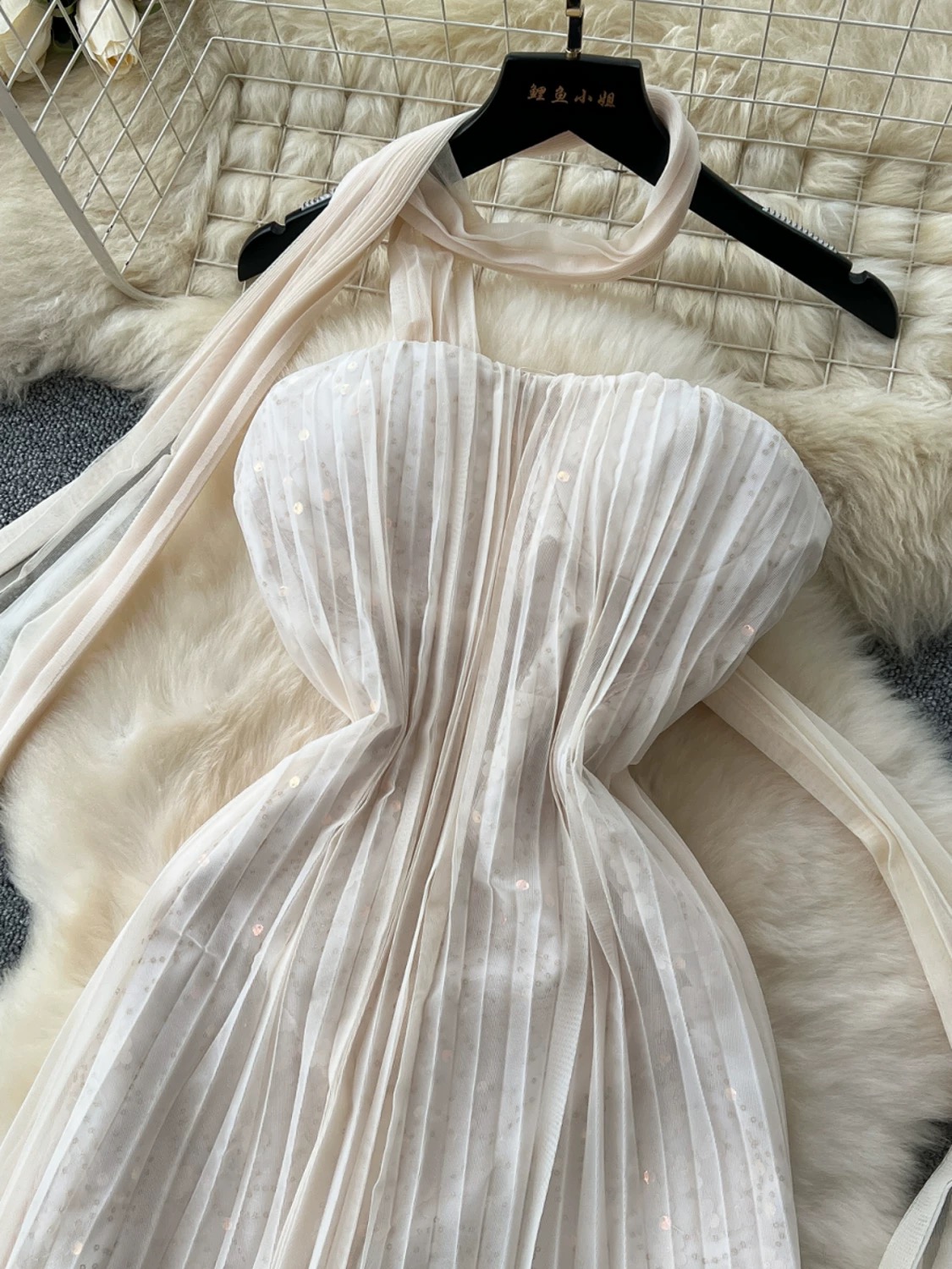 Fancy living dress CD1065 image