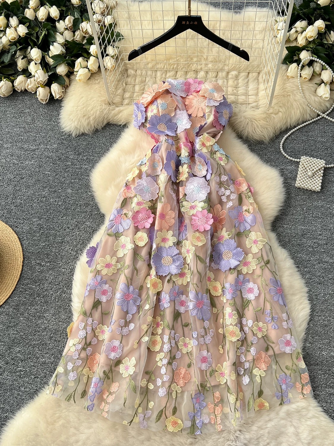 Care for the flare lace dress EVD258 image