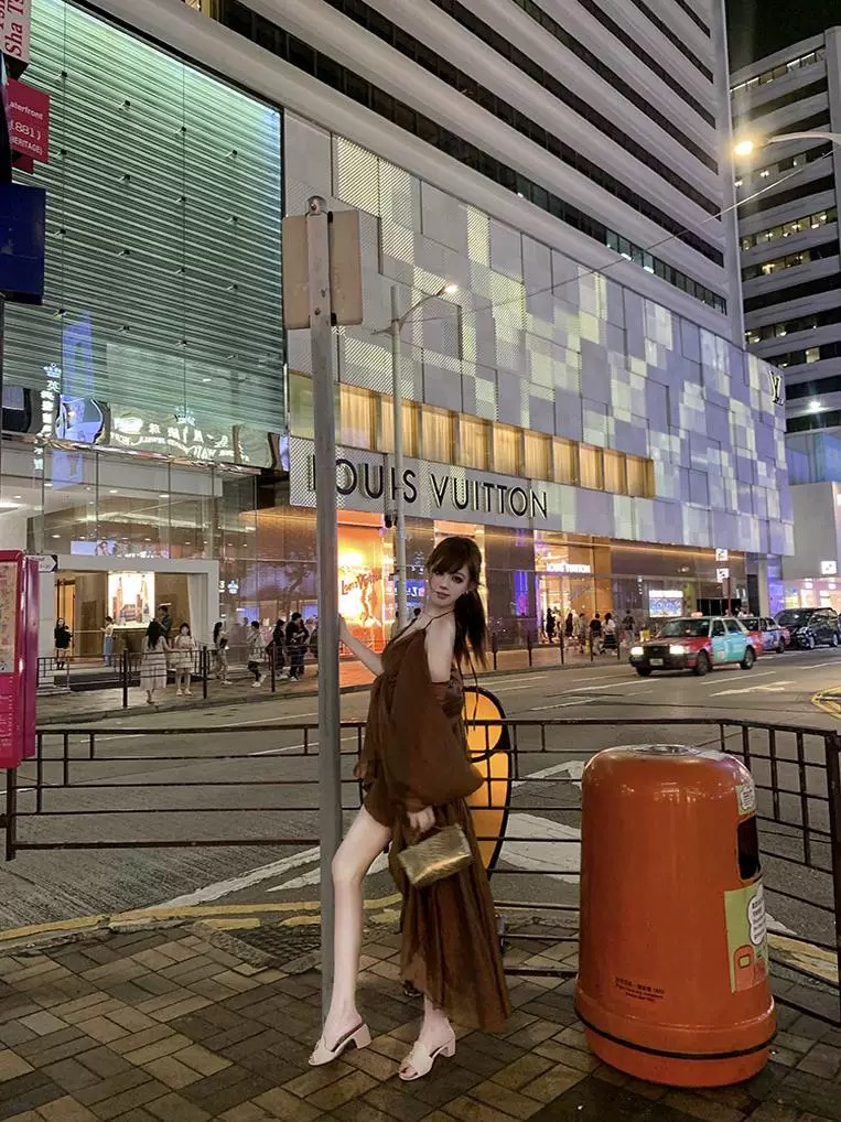 Swirling around dress CD1057 image