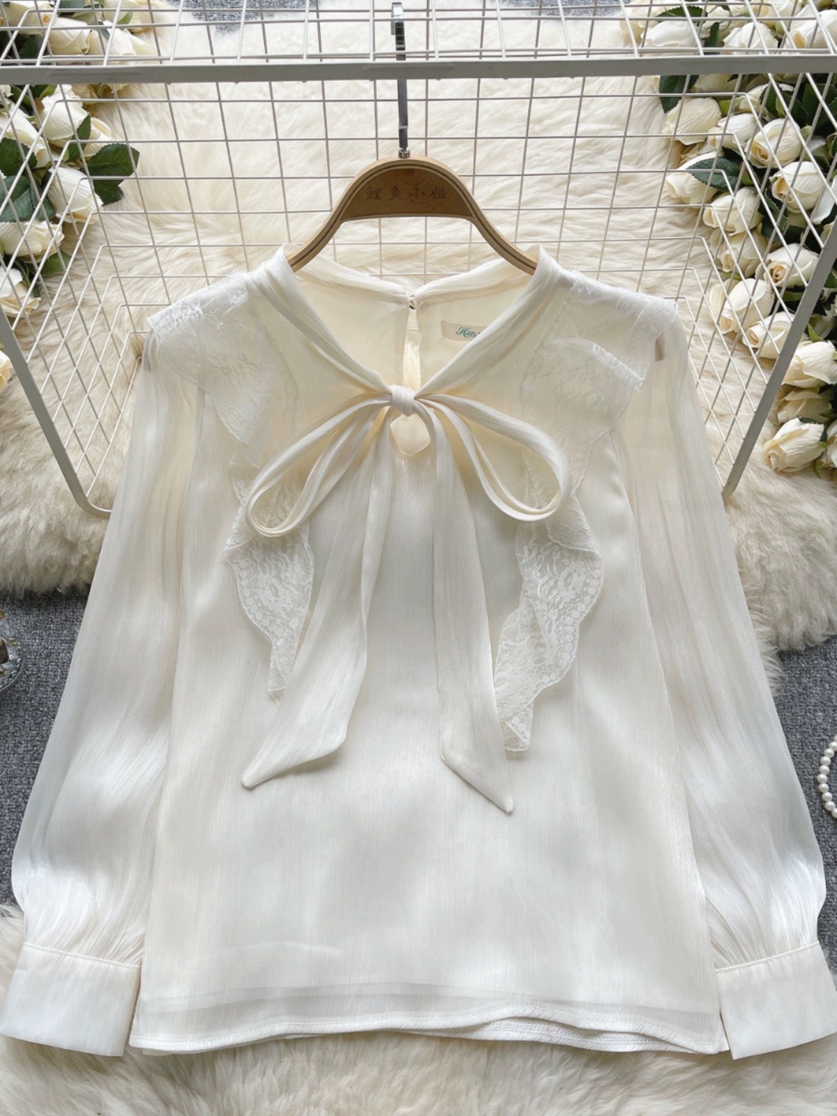 Not your average blouse BE380 image