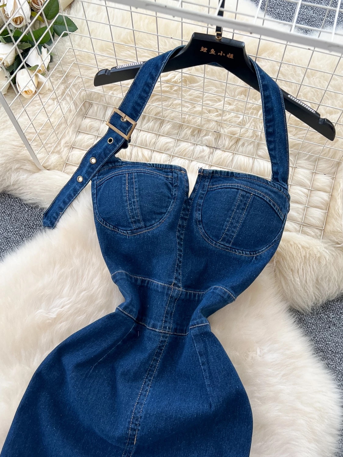 The GOAT dress DBC41 images