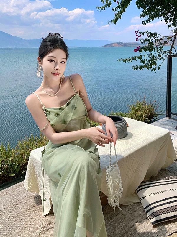 Annibel dress CD1037 image