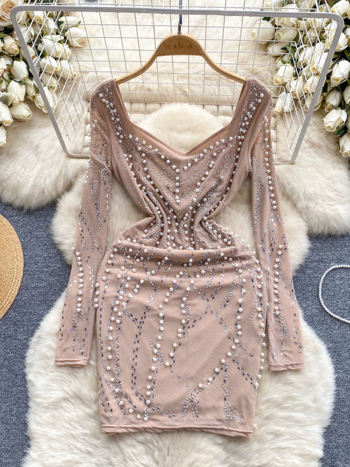 Strong woman dress EBC163