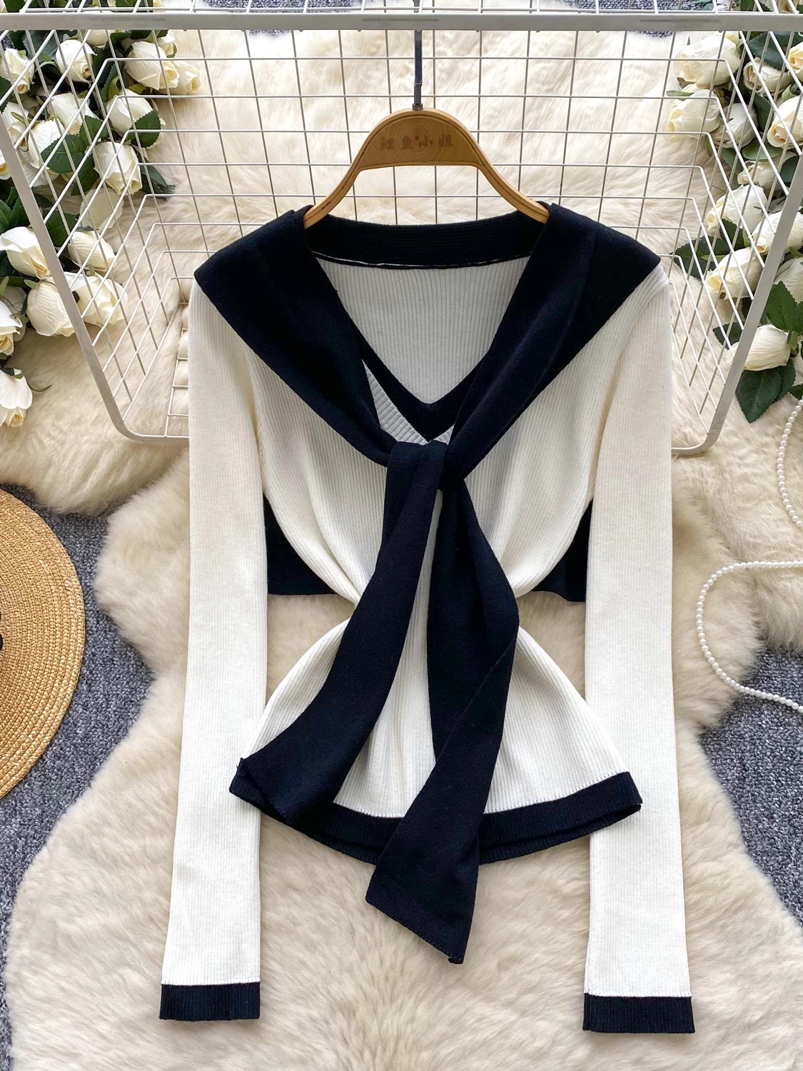 A sure thing top KTO267 images