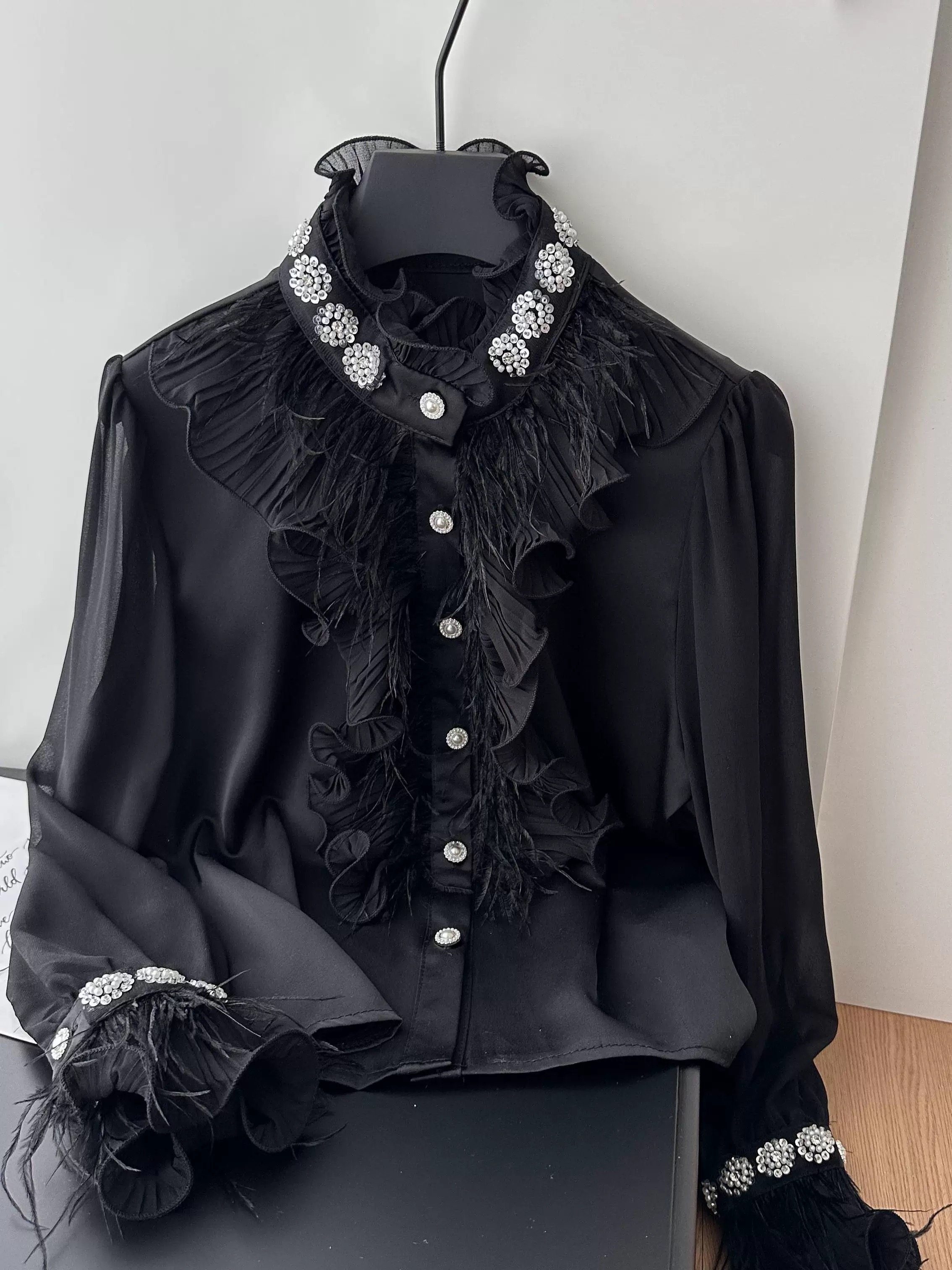 Your vip pass top FTO281 image