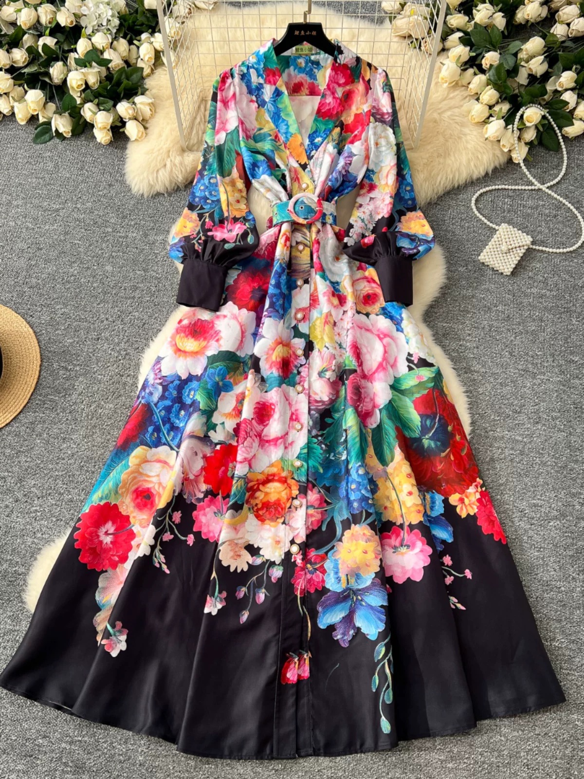 Give me more dress ED302 image