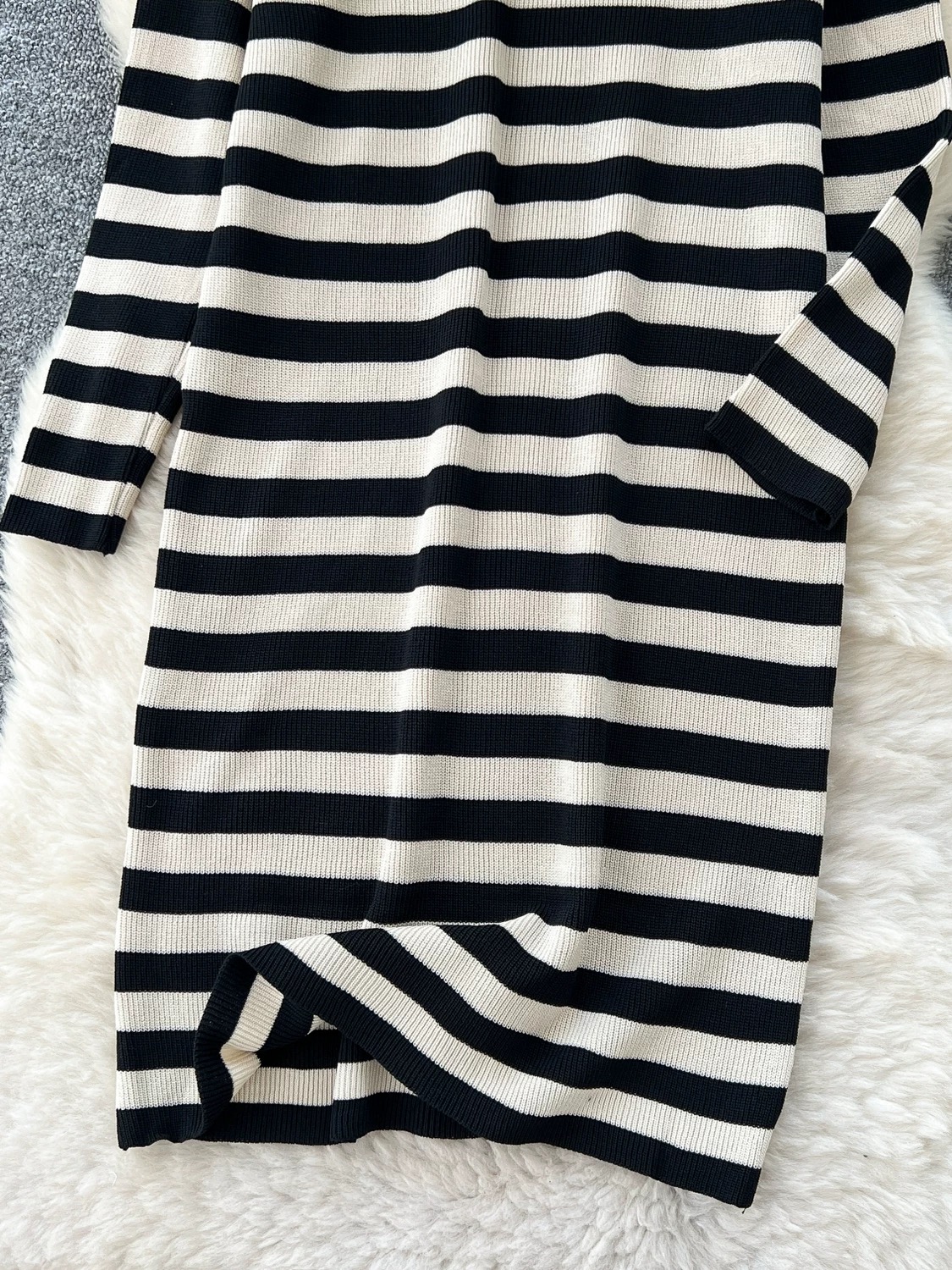 Royal holiday dress KD325 image