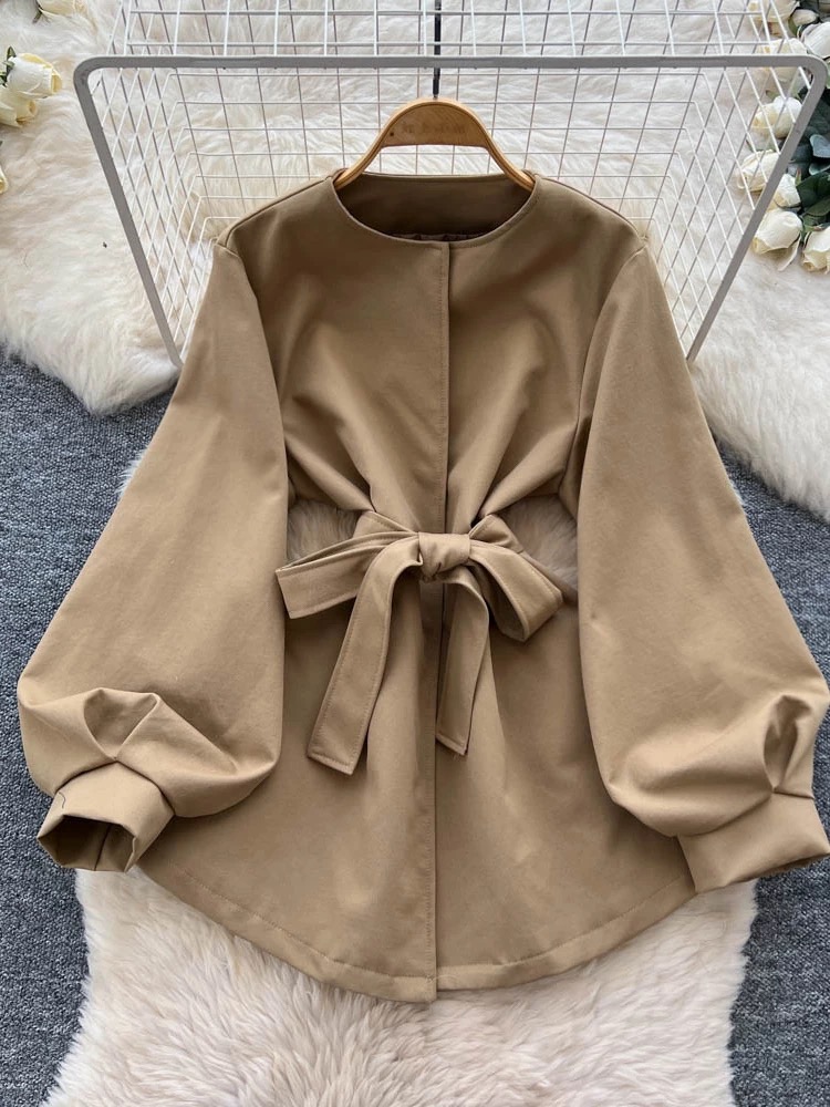 Queen of them all bubble coat COA163