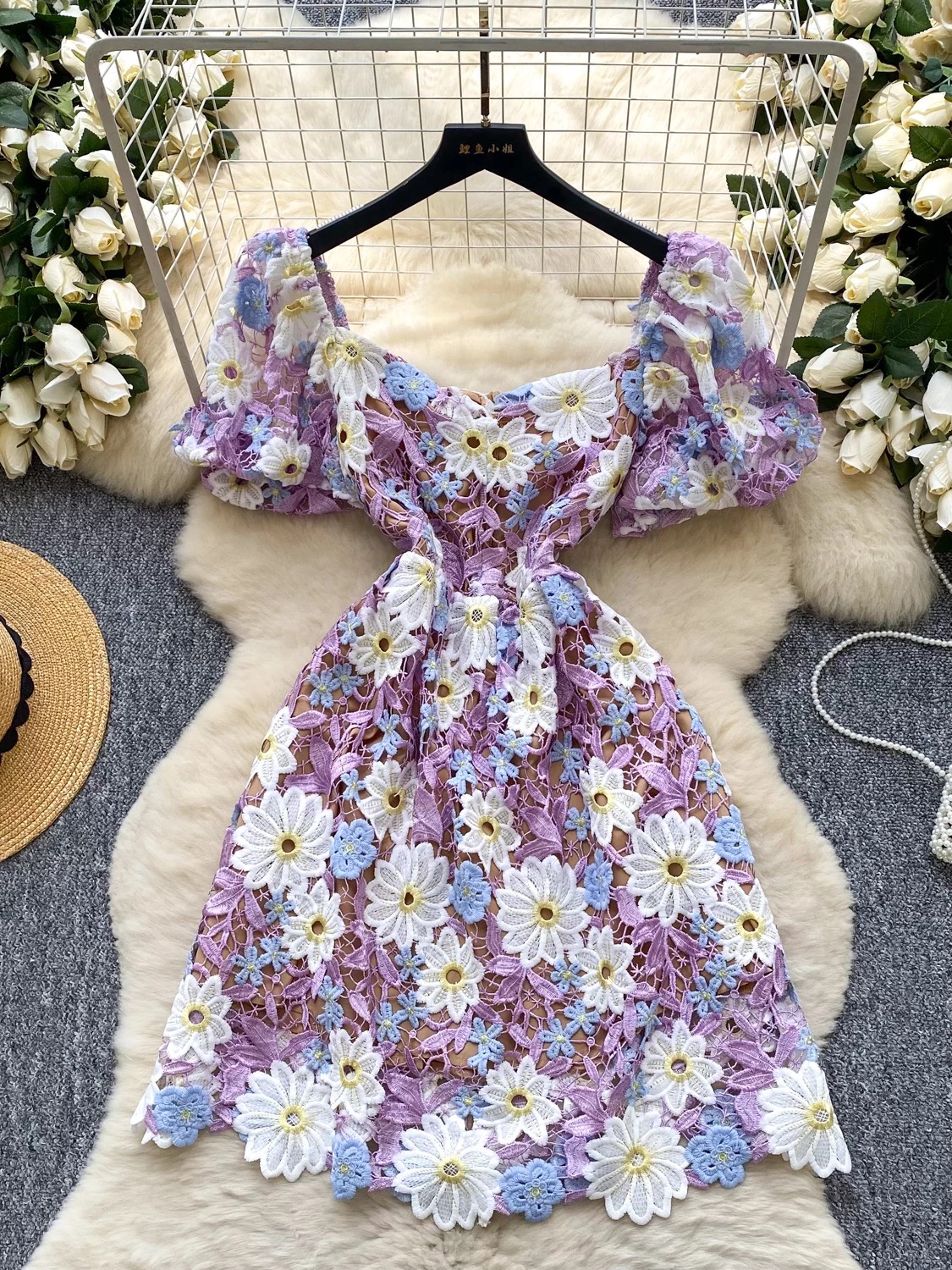 Made my point lace dress CD444 image