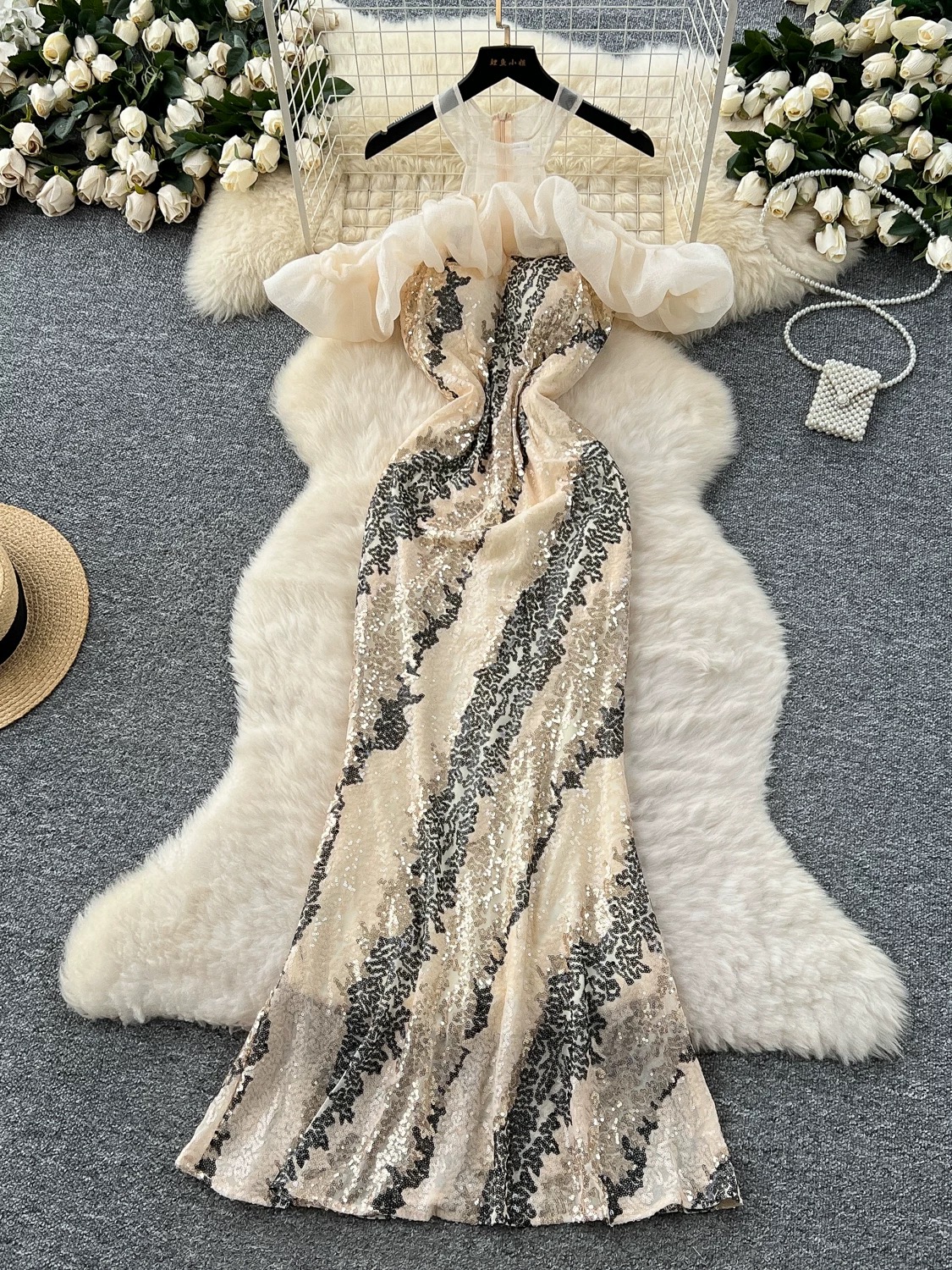 Luxury views dress FD1031 image