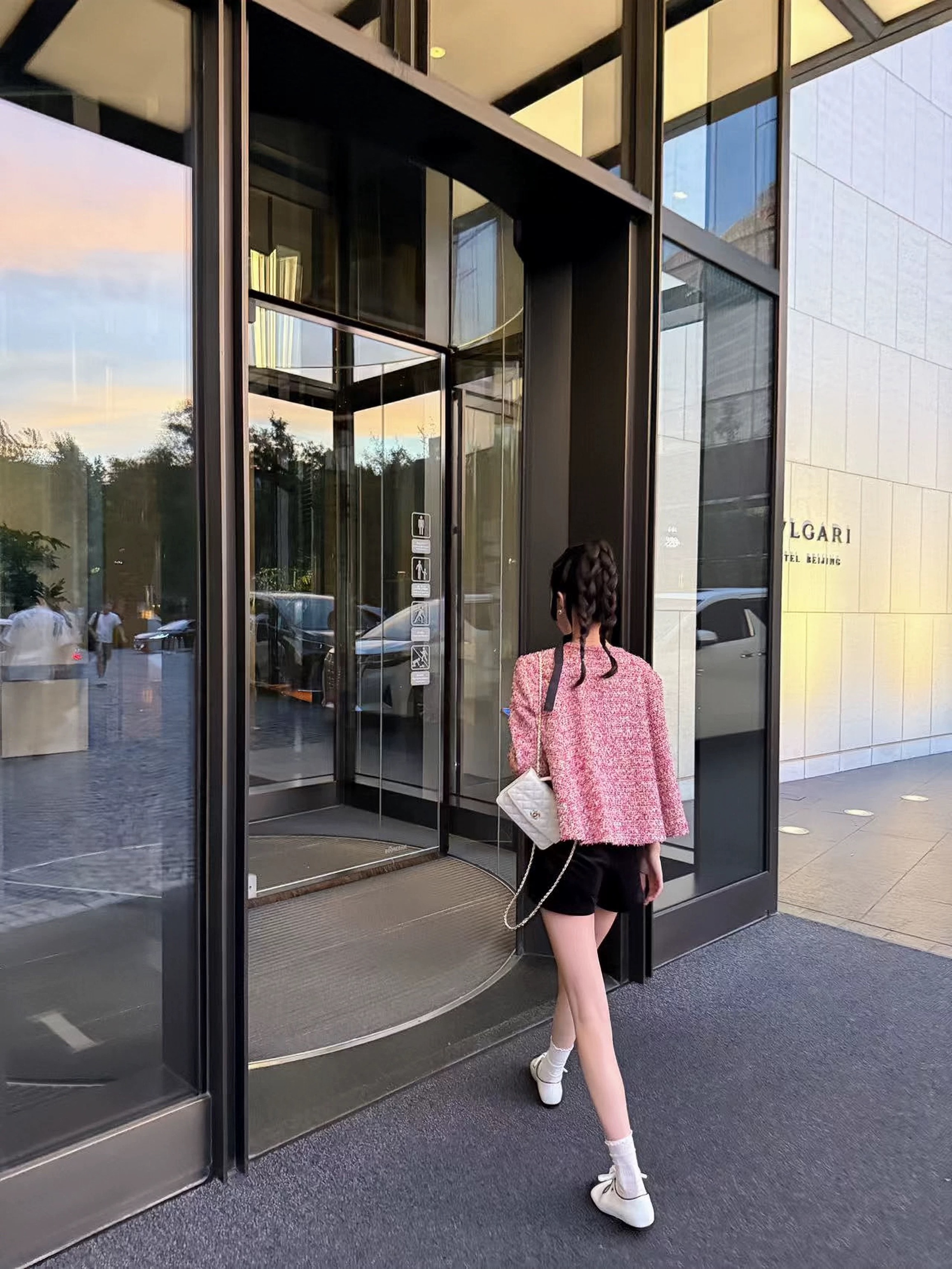 One more night blazer  BL140 image