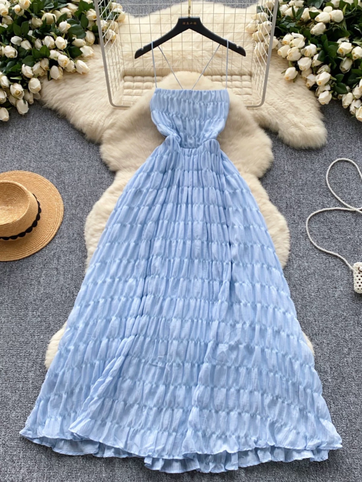 In the night dress CD1600 image