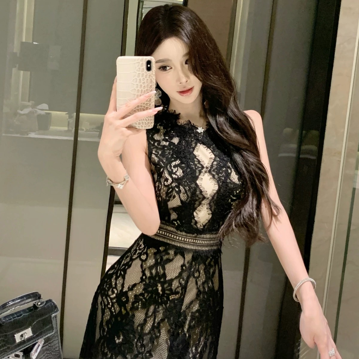 Seductress party lace dress  FD469 image