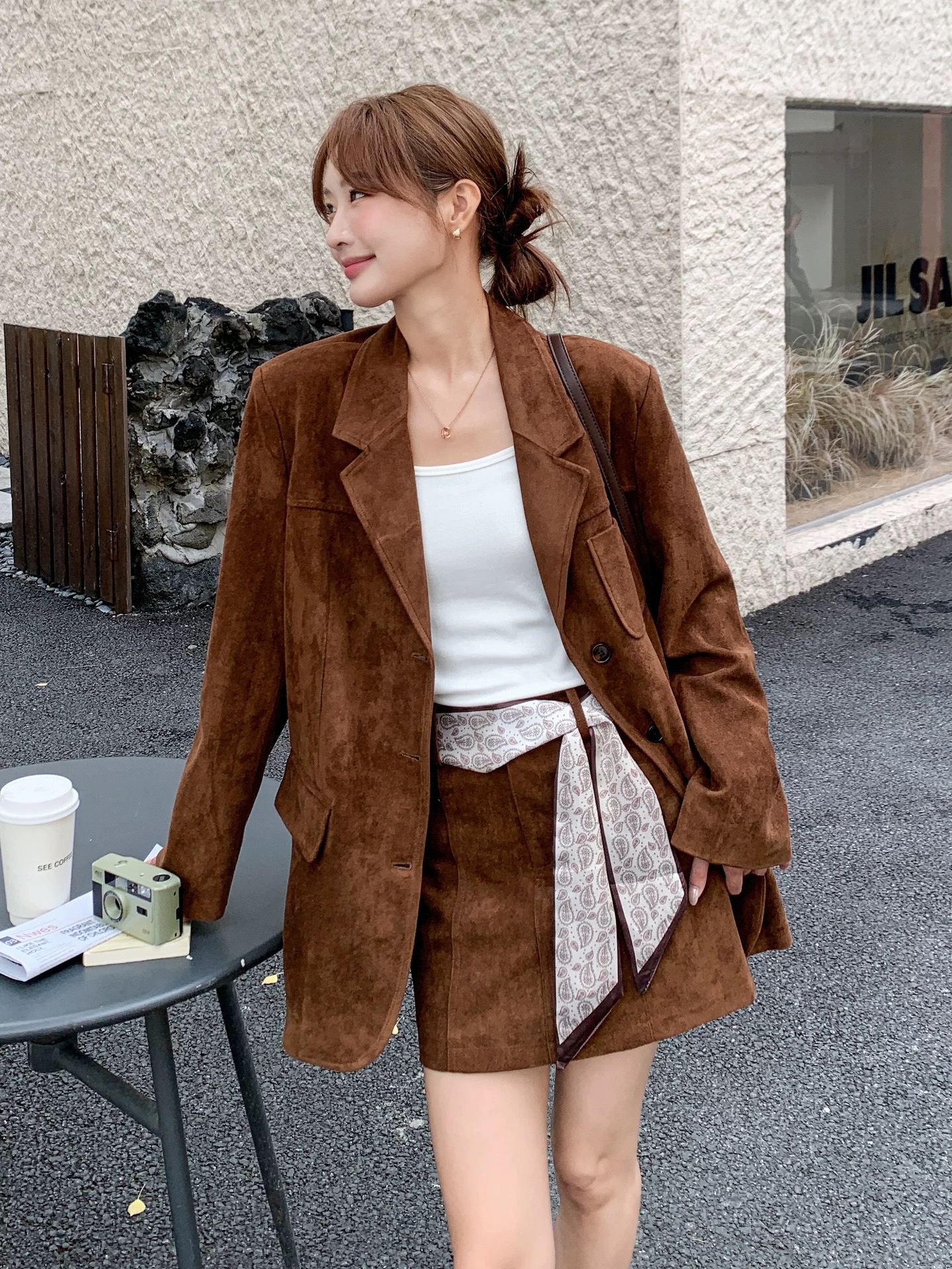 Loving on you suit BL149 image