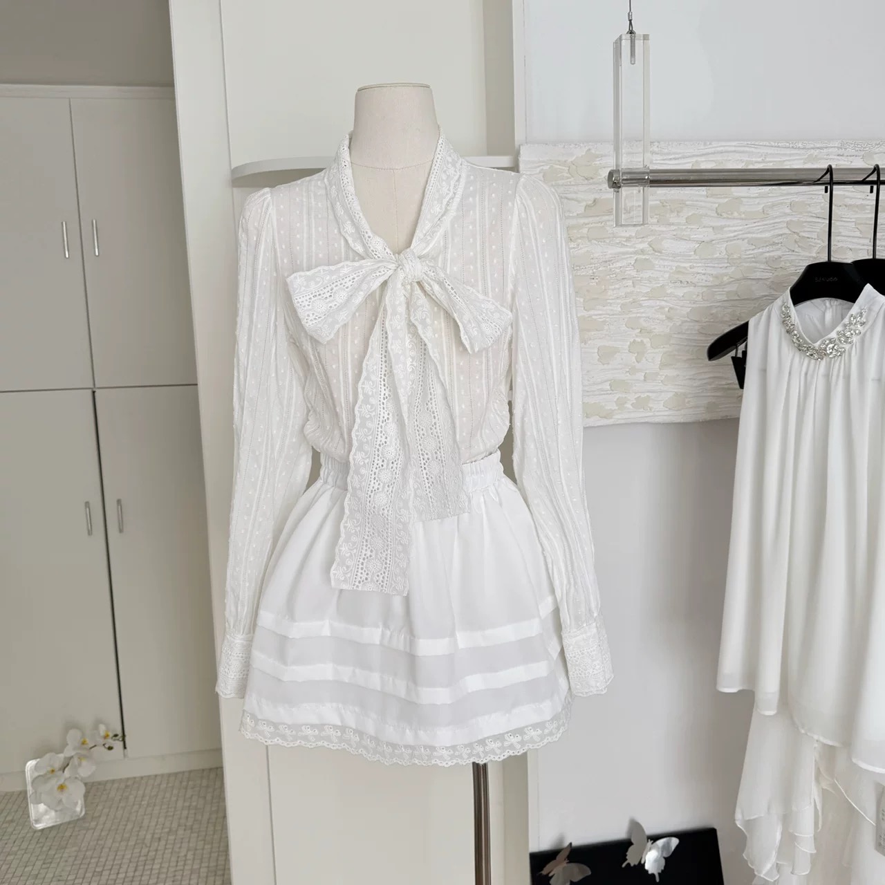 Relaxing in Newyork set CTP353 image