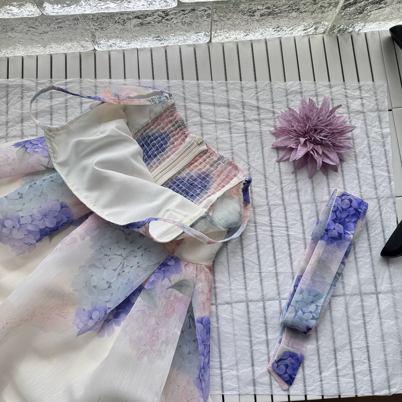 We should be dress CD1665 image