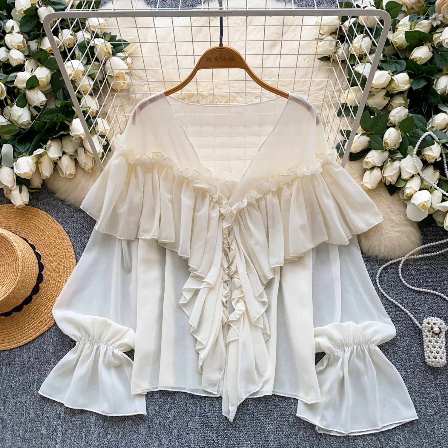 Center stage top CTO817 images