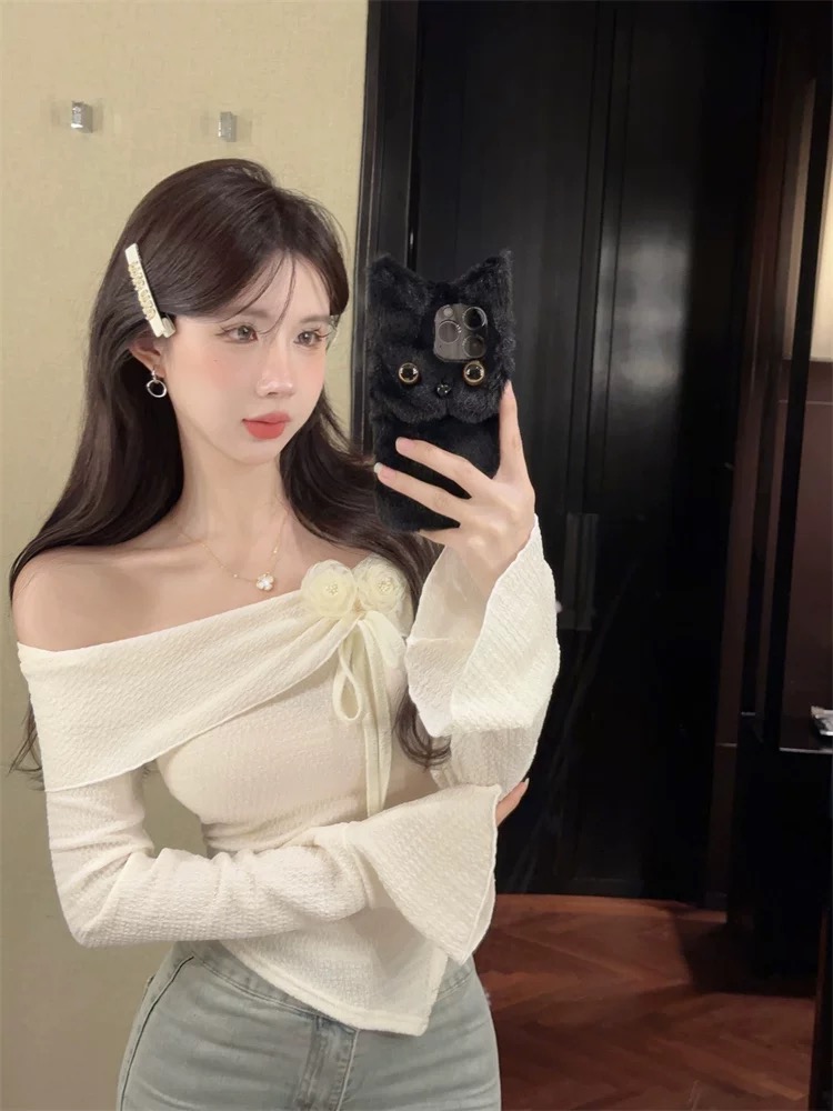 Feeling my self top CTO302