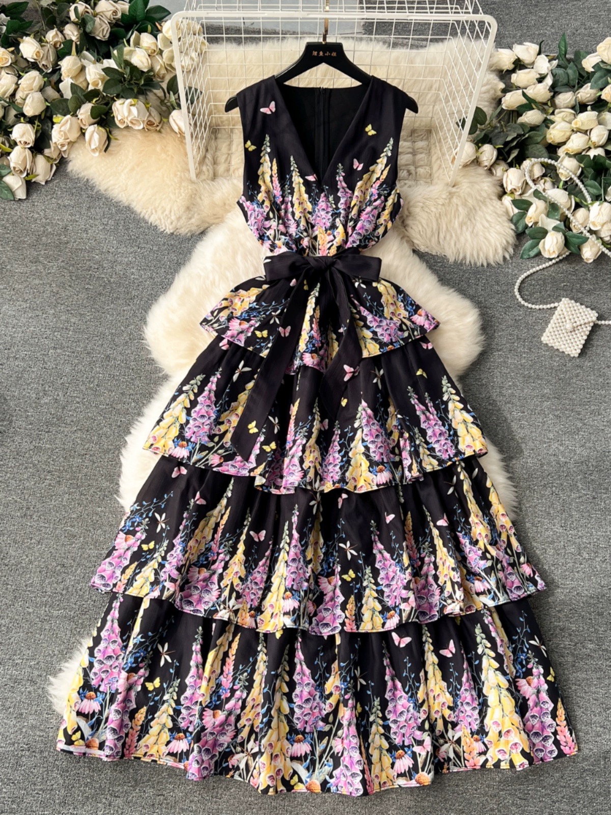 Peak elegance dress ED260 image