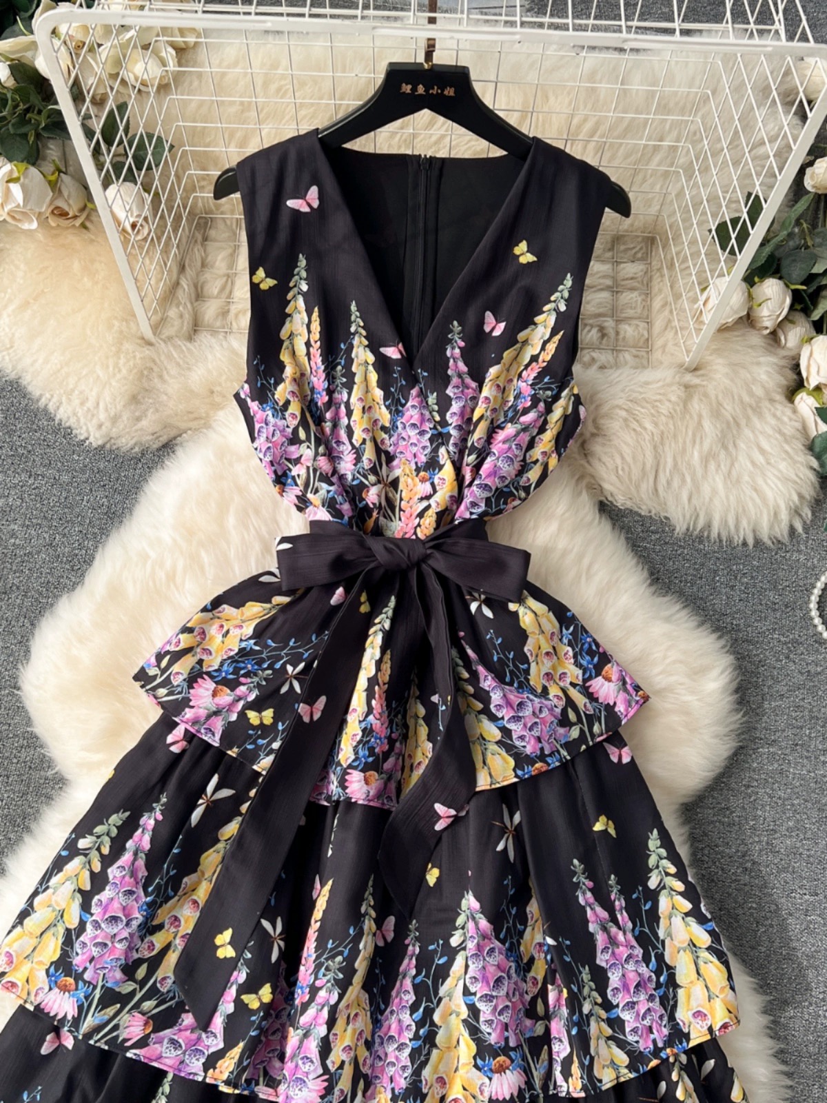 Peak elegance dress ED260 image