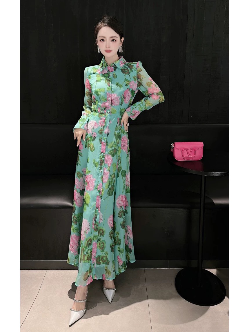 Gala worthy floral dress CD496 image