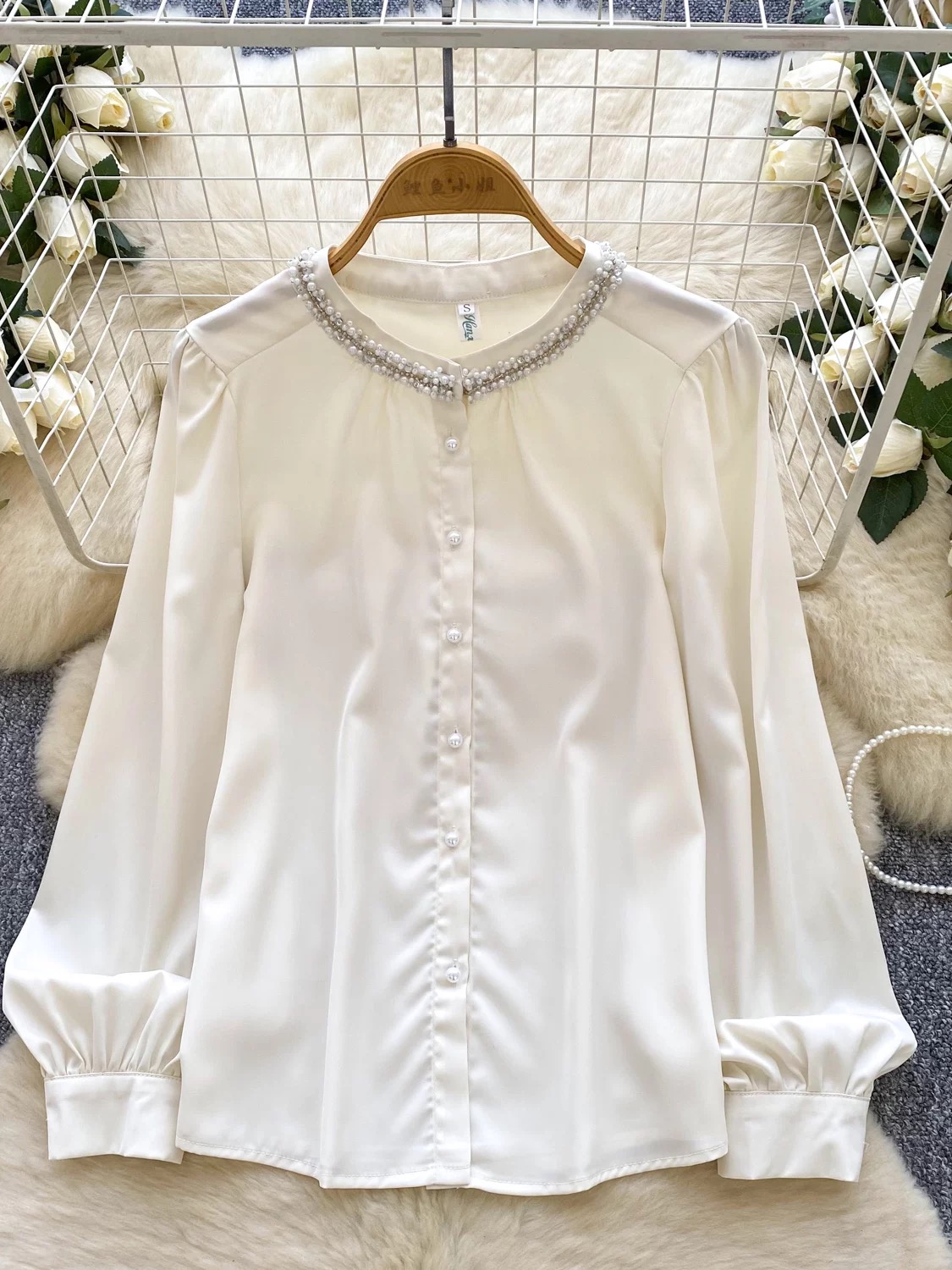 Flourishing love blouse BE405 image