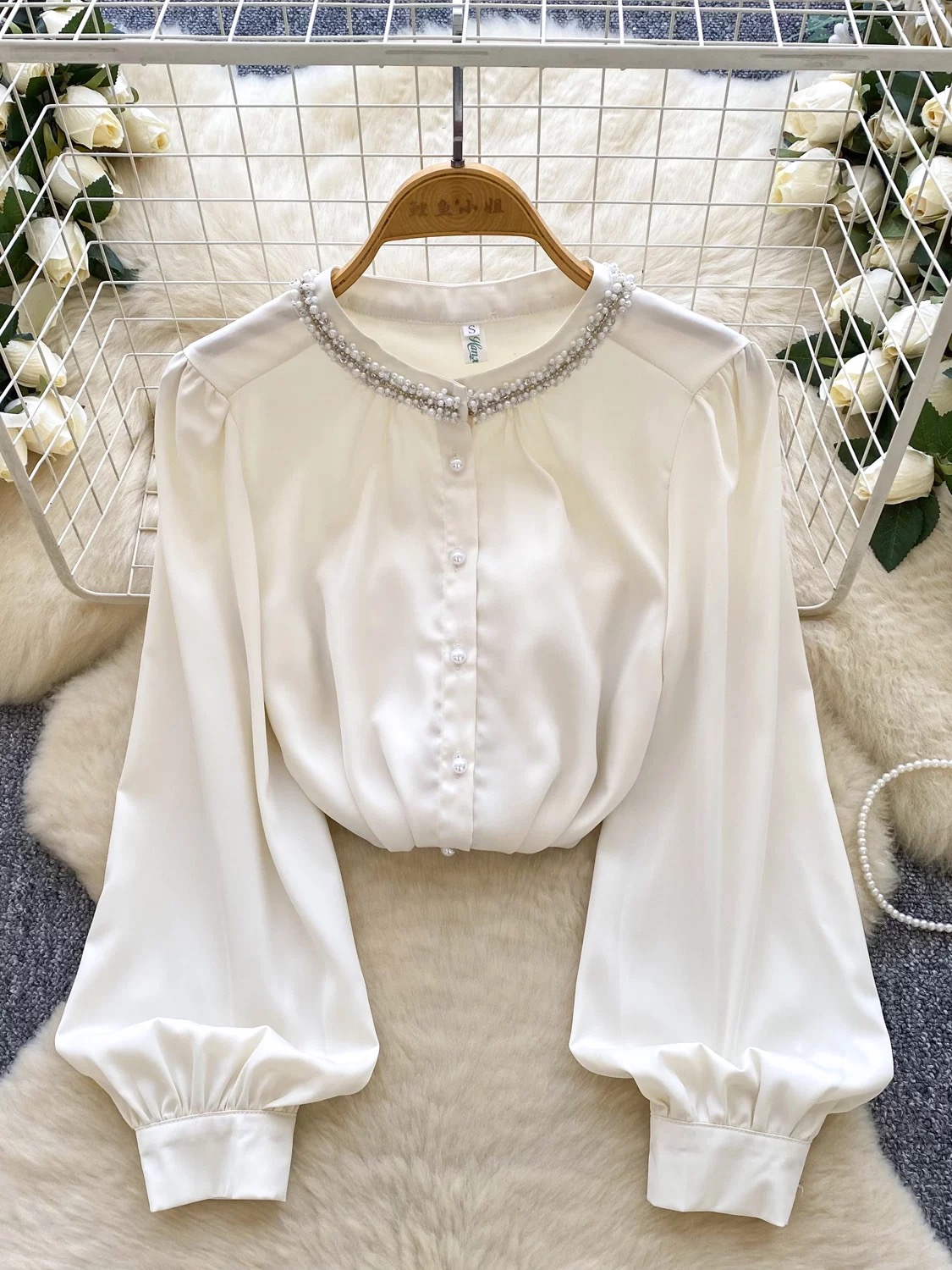 Flourishing love blouse BE405 image