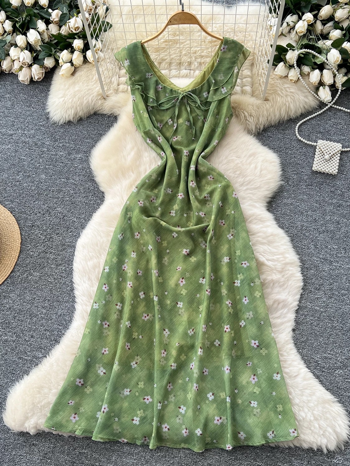 Love genesis dress CD706 image