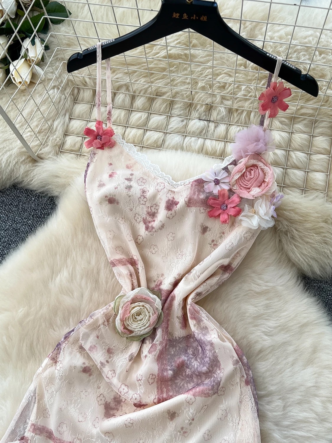 Hard to forget lace dress CD716 image