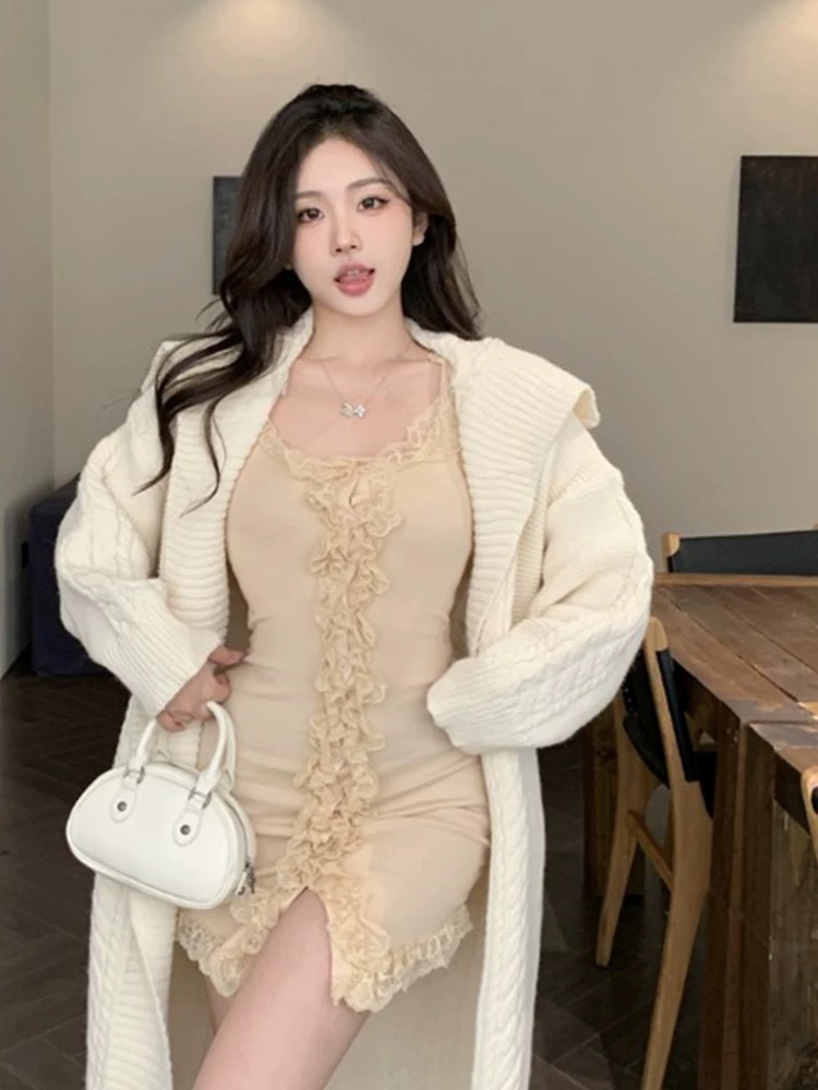 Penthouse suite gown CBC350 image