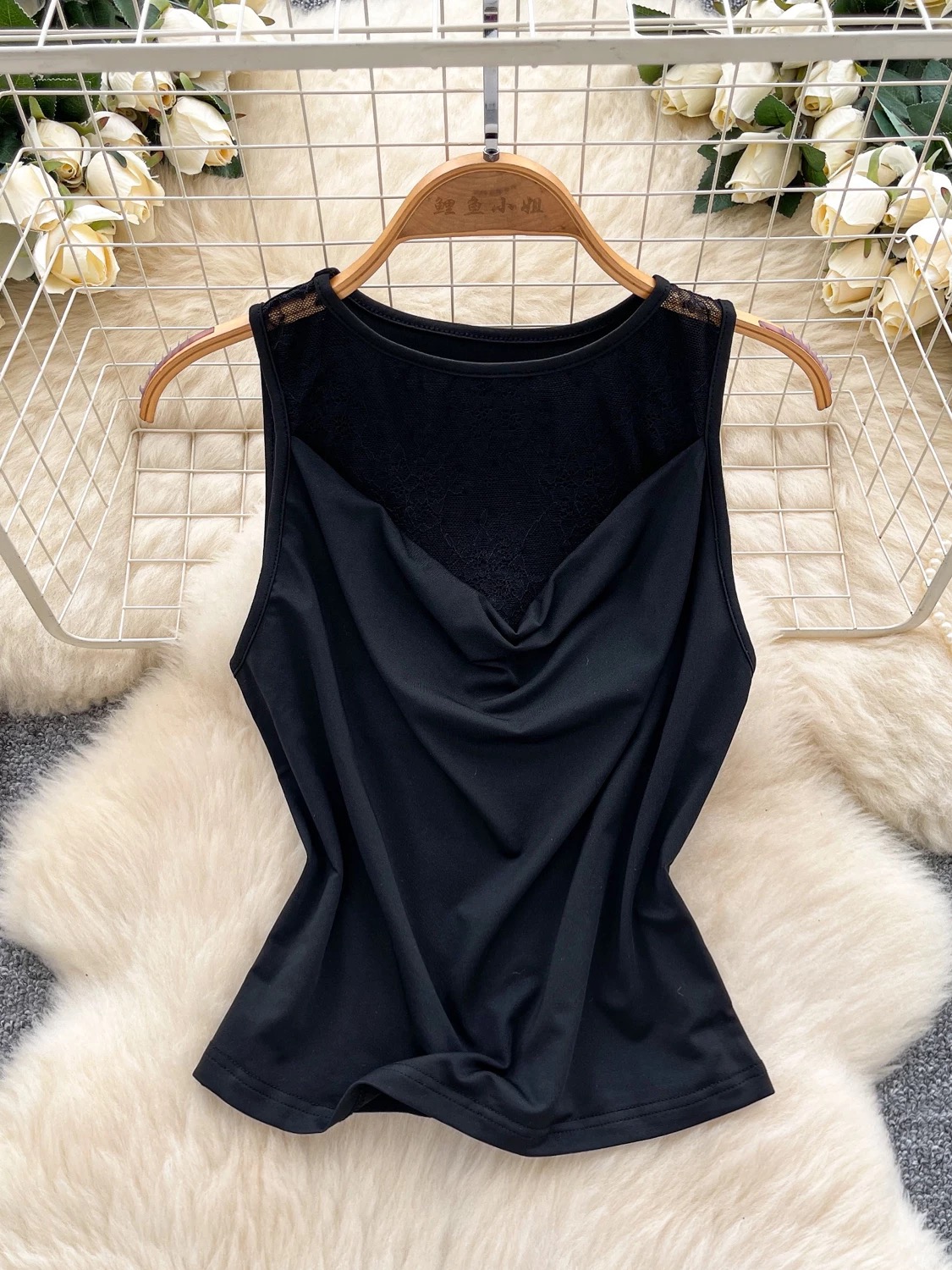 Spot me outside top CTO893 image