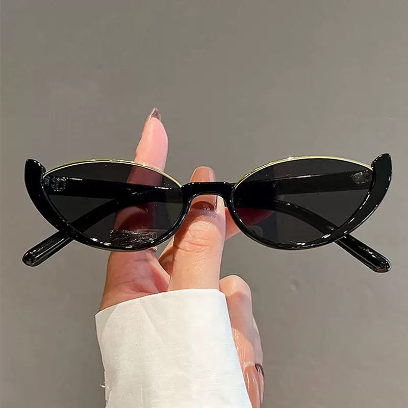 Pretty and proper glasses AC183 image